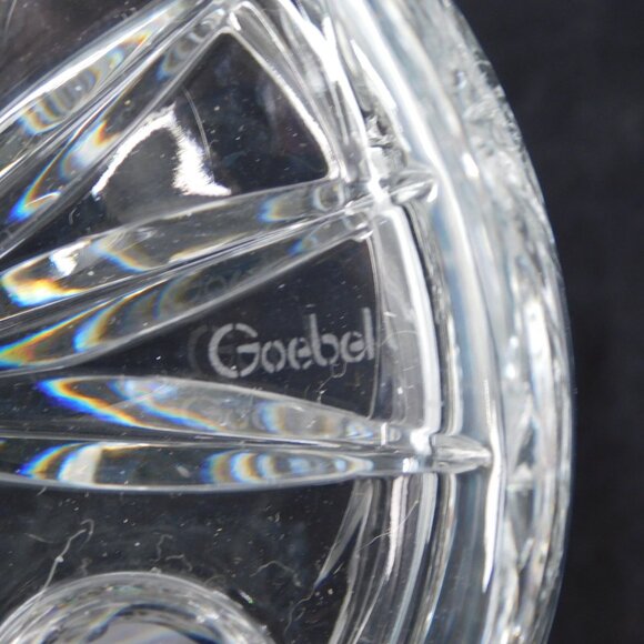 Crystal Lidded Biscuit Jar Footed Sphere Handle 5" tall with lid 8" FLAW - Picture 9 of 9